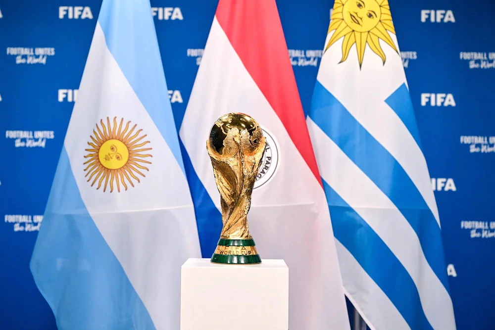 Làm thế nào để Việt Nam trở thành chủ nhà World Cup? - Ảnh 1. Làm thế nào để Việt Nam trở thành chủ nhà World Cup? - Ảnh 1.