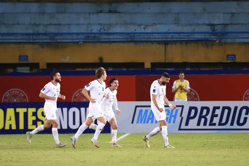 Trực tiếp CAHN 1-1 Macarthur: Căng thẳng 727533