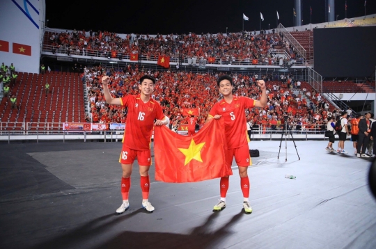 Southeast Asian media unexpectedly dubbed a U23 Vietnam player as the "iron wall"