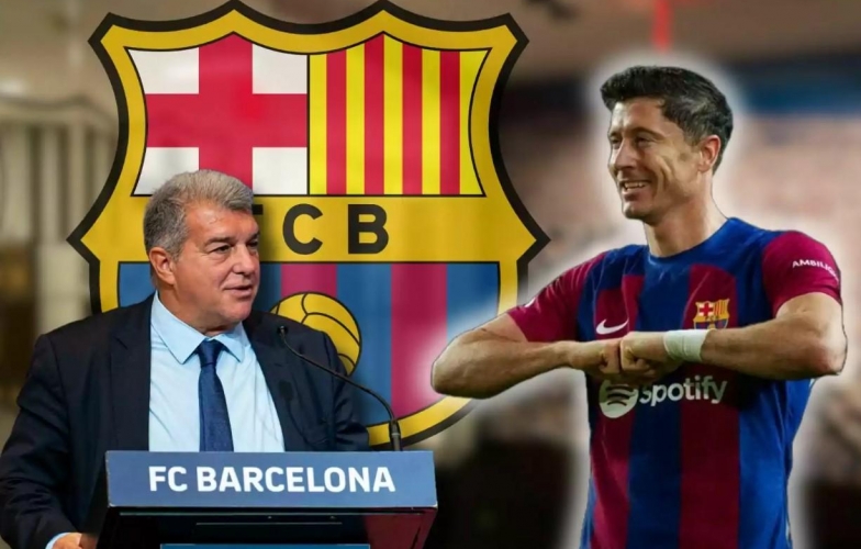 A 1.9-meter tall striker with 10 goals in 13 matches targeted by Barca as Lewandowski&#39;s replacement