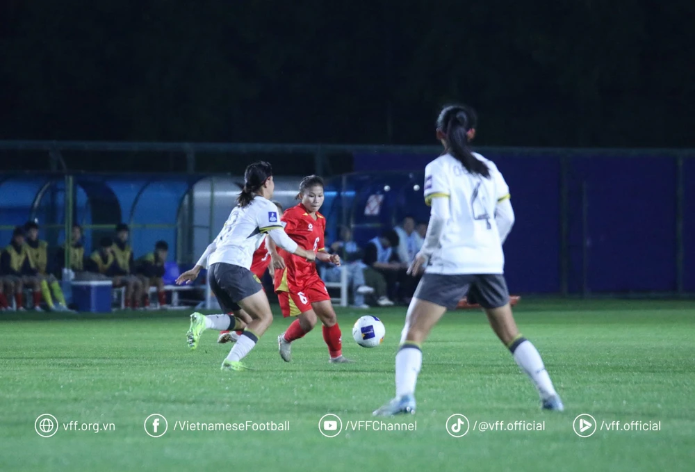 Cầu thủ U17 nữ Việt Nam hồi phục, nhận nhiệm vụ đánh bại Myanmar - Ảnh 1.