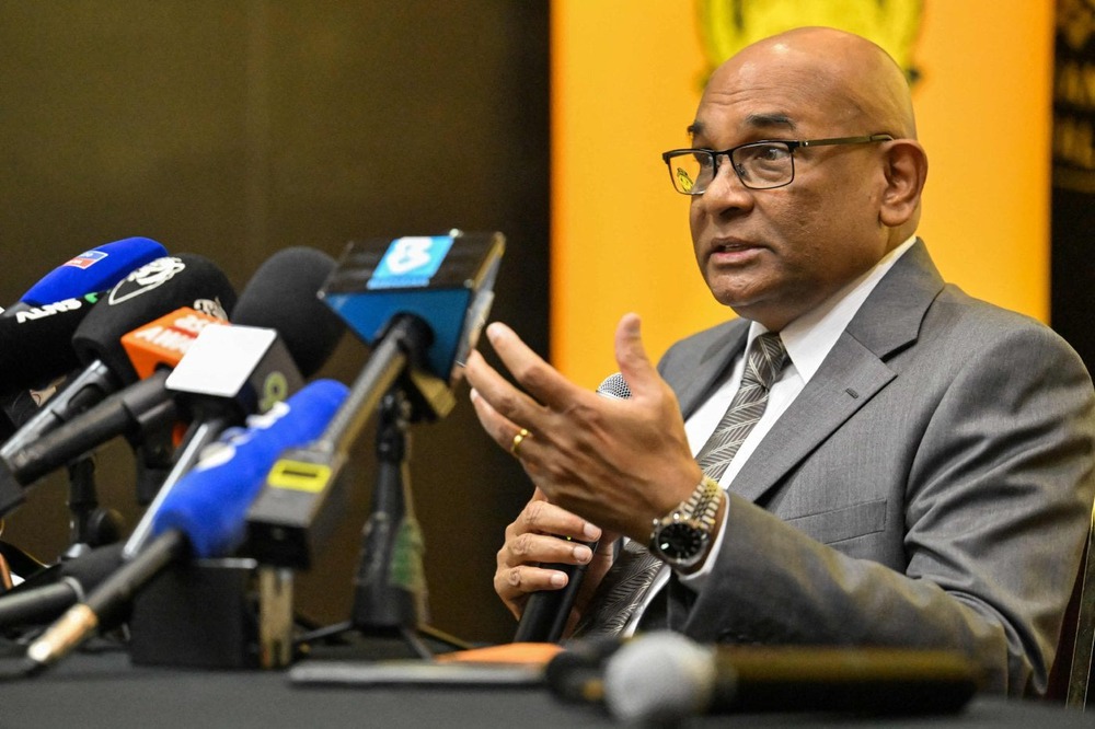 AFC lo bị LĐBĐ Malaysia kiện ngược lên CAS, giải thích khác biệt với vụ gian lận nhập tịch của ĐT Timor Leste - Ảnh 1. AFC lo bị LĐBĐ Malaysia kiện ngược lên CAS, giải thích khác biệt với vụ gian lận nhập tịch của ĐT Timor Leste - Ảnh 1.