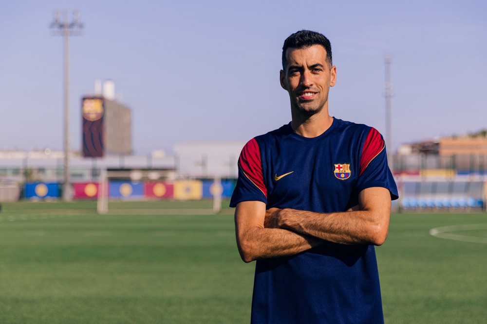 Sergio Busquets trở lại Barcelona, sẵn sàng cho khởi đầu mới trong sự nghiệp - Ảnh 1. Busquets