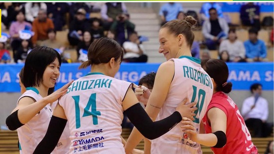 Without Thanh Thúy, Gunma Green Wings still impressively defeated one of Japan's Top 3 teams