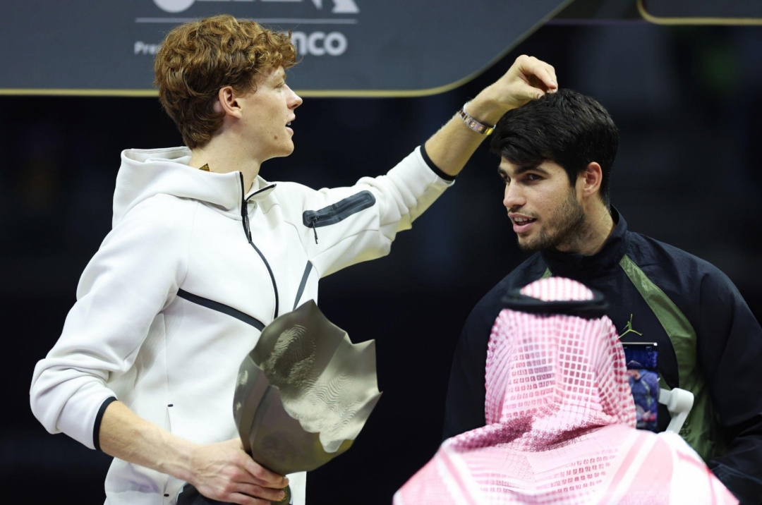 Defeating Djokovic, Sinner sets up a final showdown with Alcaraz at the Six Kings Slam 2025