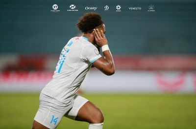 Southeast Asian fans collectively 'tip their hats' to Xuân Son's outstanding performance