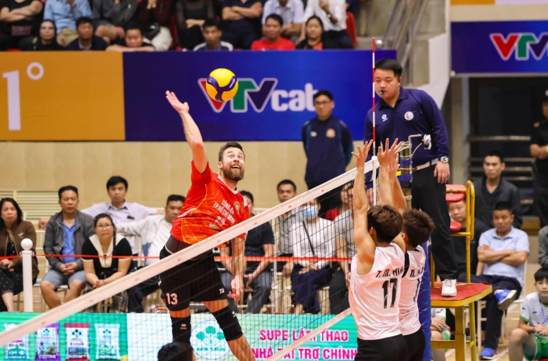 Bien Phong achieves a perfect record after the group stage of the 2025 National Volleyball Championship