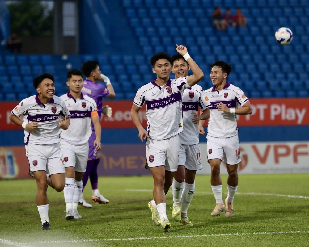 Lộ diện "Vua phá lưới nội" V-League 2025/26 - Ảnh 2.