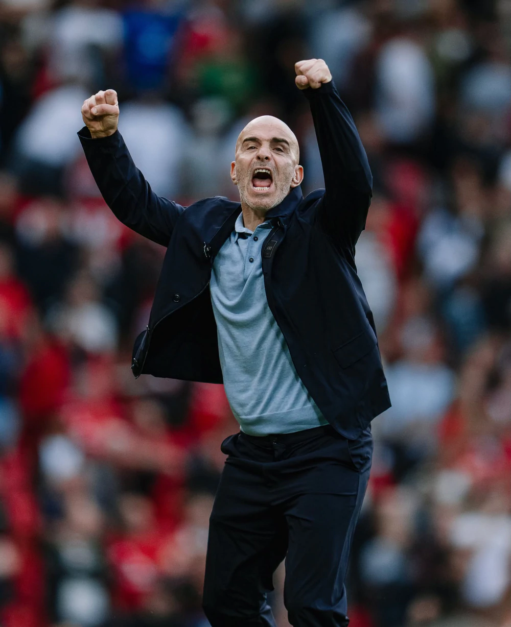 HLV Man City ủng hộ thẻ đỏ của Foden, cho rằng Bruno Fernandes cũng xứng đáng bị đuổi - Ảnh 2. HLV Man City ủng hộ thẻ đỏ của Foden, cho rằng Bruno Fernandes cũng xứng đáng bị đuổi - Ảnh 2.