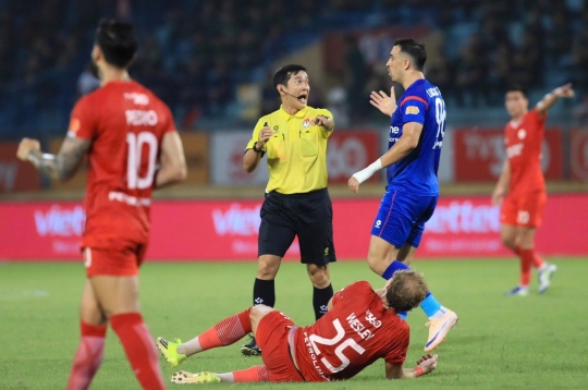 OFFICIAL: VFF releases final verdict on referee who mistakenly awarded a penalty kick