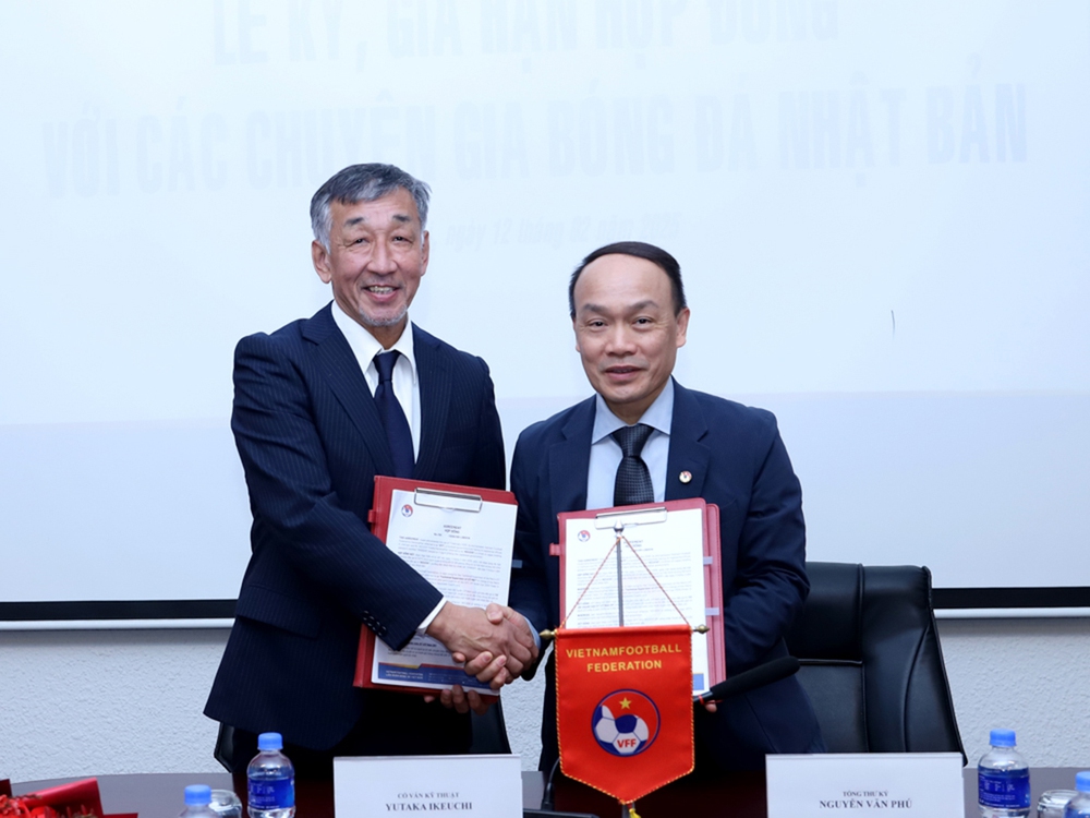 U19 Việt Nam bị loại từ vòng bảng U19 Đông Nam Á 2026: HLV Nhật chưa có duyên với bóng đá Việt - Ảnh 5. U19 Việt Nam bị loại từ vòng bảng U19 Đông Nam Á 2026: HLV Nhật chưa có duyên với bóng đá Việt - Ảnh 5.