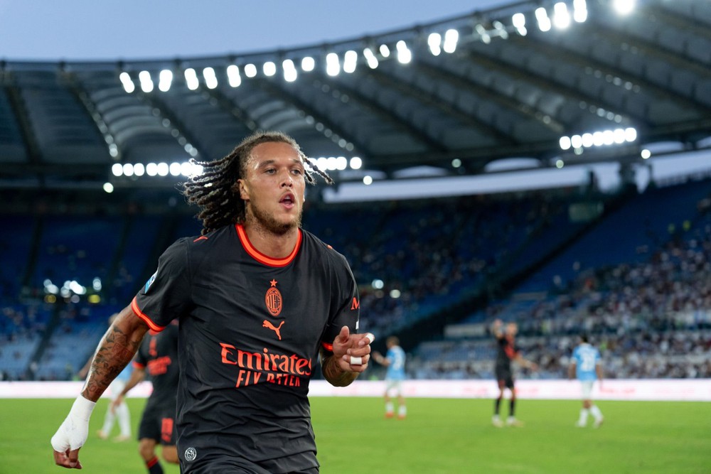 Europa League - Lượt 1 vòng phân hạng, 02h00 ngày 17/9, sân San Siro, AC Milan – Benfica: Tỏa sáng nữa đi, Moreira! - Ảnh 1. Europa League - Lượt 1 vòng phân hạng, 02h00 ngày 17/9, sân San Siro, AC Milan – Benfica: Tỏa sáng nữa đi, Moreira! - Ảnh 1.