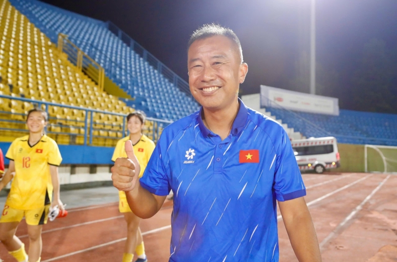 What did the Japanese coach say when Vietnam officially qualified for the Asian Championship?