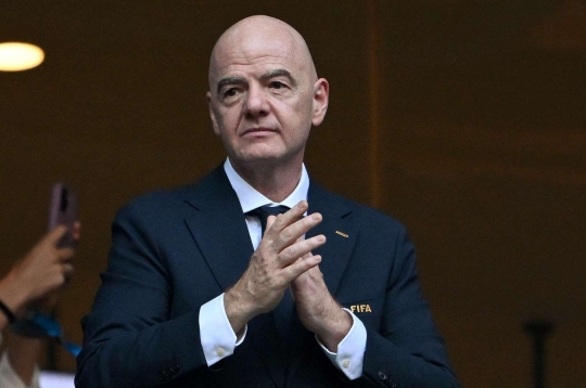 FIFA apologizes to 211 federations, issues firm statement on President Infantino