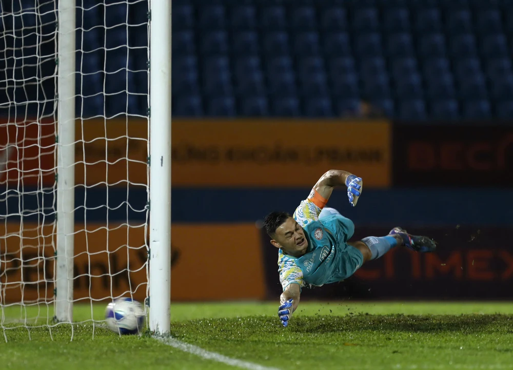 Patrik Lê Giang đấu Nguyễn Filip, áp lực kép tại Gò Đậu - Ảnh 1.