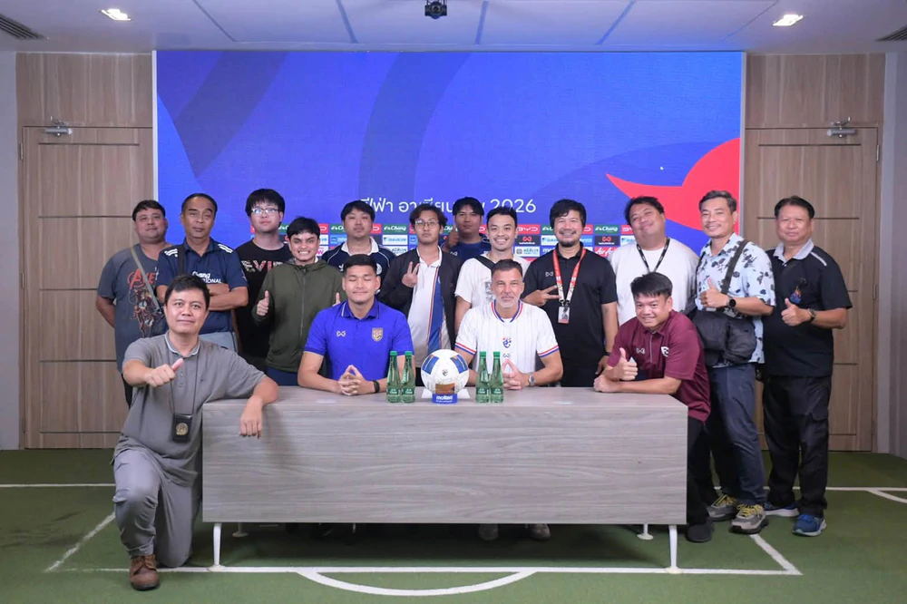 HLV Thái Lan Hudson: 'Chúng tôi háo hức gặp lại tuyển Việt Nam' - Ảnh 2.