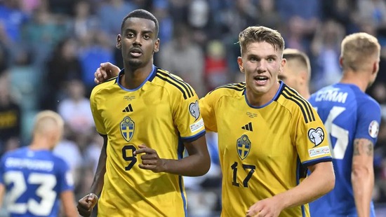 Isak - Gyokeres: £200 million spent on disappointment