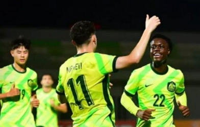 Vietnam U19 nervously awaits Australia's verdict at the Southeast Asian tournament.