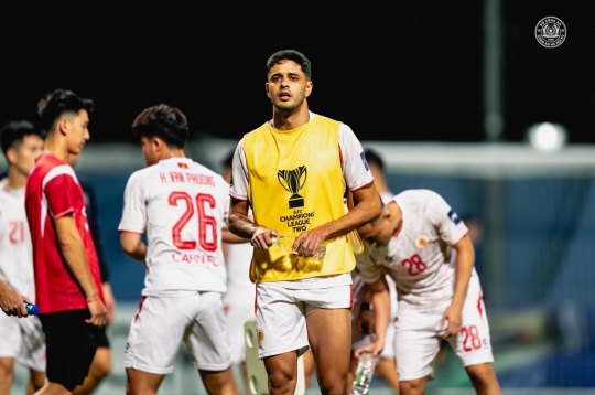 Foreign player CAHN receives verdict on red card in AFC competition