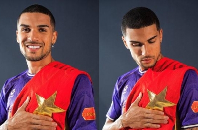 Brazilian-born footballer draws attention during first voting experience in Vietnam