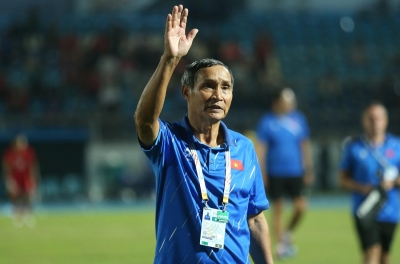OFFICIAL: Coach Mai Đức Chung bids farewell to the Vietnam Women's National Team