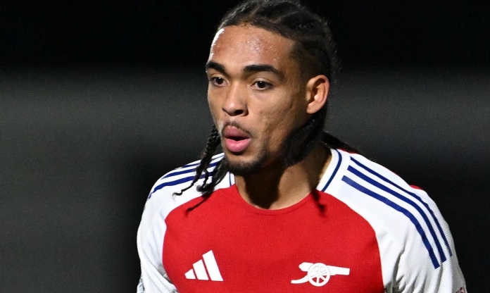 Ngôi sao từng đá cho Arsenal tự thừa nhận gốc gác Malaysia