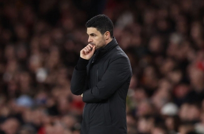 Arsenal reaches the finish line, still accused of ruining football.