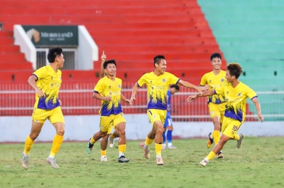 OFFICIAL: First two teams confirmed for promotion to First Division