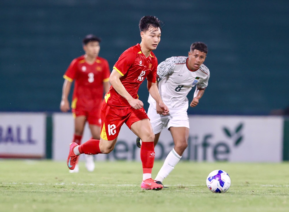 Xuân Bắc và khoảng trống lớn ở tuyến giữa U23 Việt Nam - Ảnh 1.