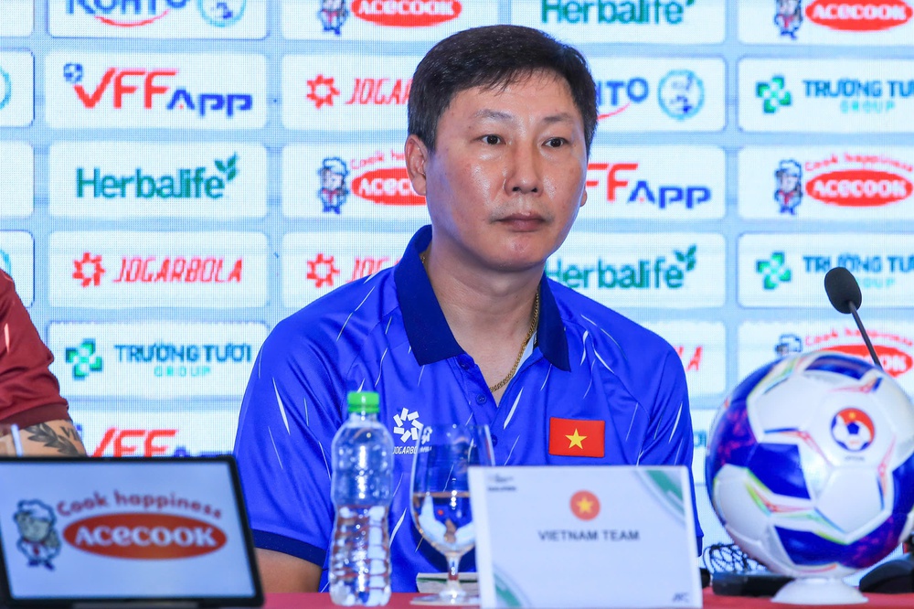 HLV Kim Sang Sik: 'Đội tuyển Việt Nam sẽ thắng Malaysia 2-0' - Ảnh 1.