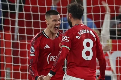 Manchester United's victory over Brentford puts them close to Champions League qualification.