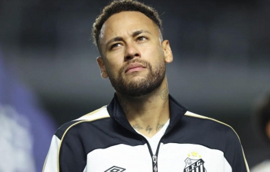 Neymar faces legal trouble at his private villa