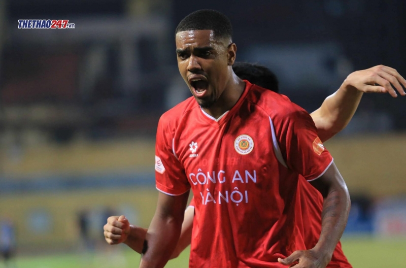 Playing with a man down, CAHN still managed to beat Ho Chi Minh City Police convincingly.