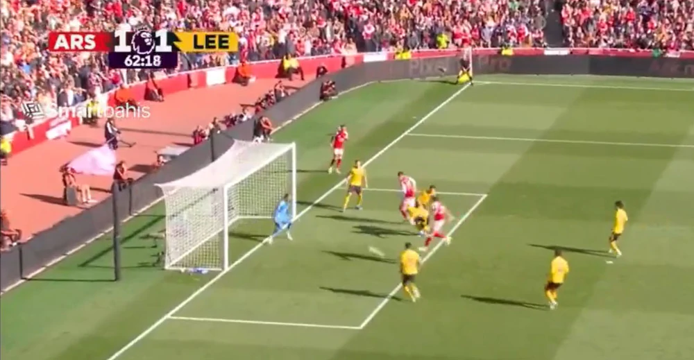 Ngược dòng bản lĩnh, Arsenal cân bằng điểm số với Man City - Ảnh 3. Ngược dòng bản lĩnh, Arsenal cân bằng điểm số với Man City - Ảnh 3.