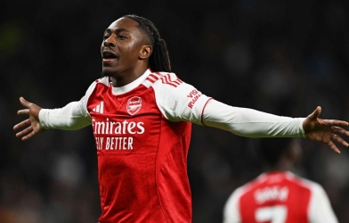 After just 2 matches, Eze matches two Arsenal legends