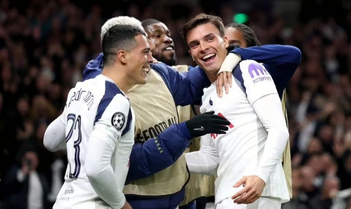 Tottenham nhận cú hích lớn từ trụ cột trước trận đấu với Arsenal