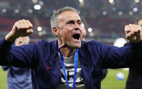 Not Carrick, Manchester United needs Luis Enrique