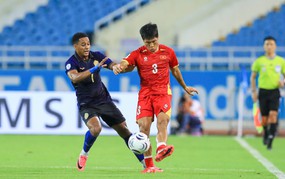 Hot Vietnamese football news today 12/8: Van Vi absent from Vietnam national team training; CAHN Club to face strong opponents in Asian competition.
