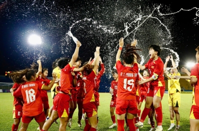 Vietnam's national team faces three Japanese teams before the Asian Finals