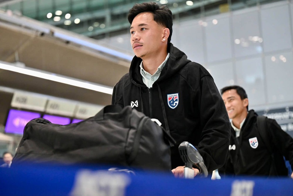 HLV Anthony Hudson: 'Mục tiêu của Thái Lan là chức vô địch FIFA Asean Cup' - Ảnh 2. HLV Anthony Hudson: 'Mục tiêu của Thái Lan là chức vô địch FIFA Asean Cup' - Ảnh 2.