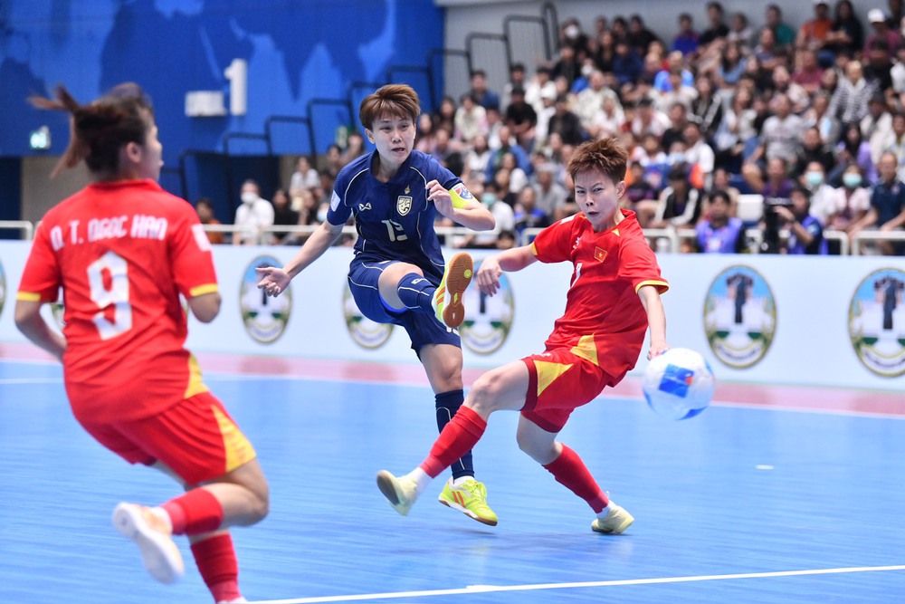 Tin nóng bóng đá Việt hôm nay 1/3: Thủ môn U23 Việt Nam mong sớm tăng cân; CAHN thắng 7 trận liền ở V-League - Ảnh 2.