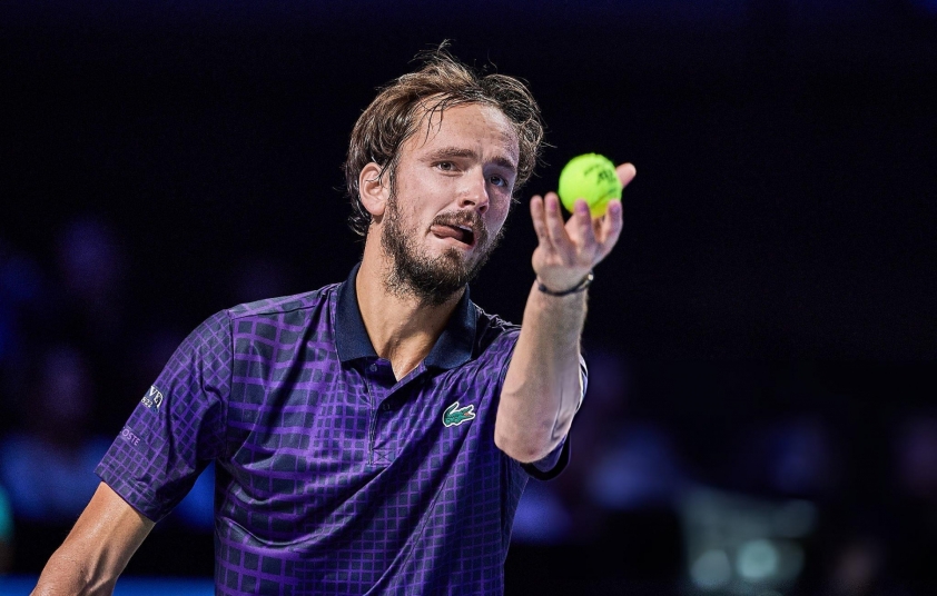 Medvedev hết 'cửa' dự ATP Finals 2025-728612