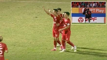 The hero of Thể Công did not celebrate after scoring a spectacular goal, prompting netizens to mention Đức Chiến and Hoàng Đức.