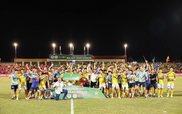 Bac Ninh football makes history