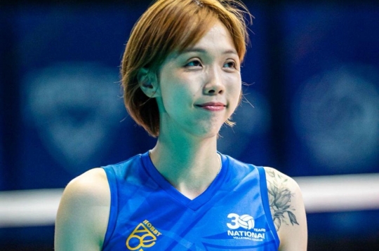 Vietnam's tallest female volleyball middle blocker shines brilliantly in Mongolia