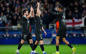 A goal-filled night in Paris, PSG takes a step towards the Champions League quarter-finals