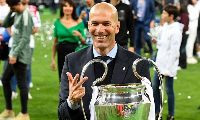 Không phải ĐT Pháp, Zidane có thể dẫn dắt CLB vĩ đại nhất châu Âu