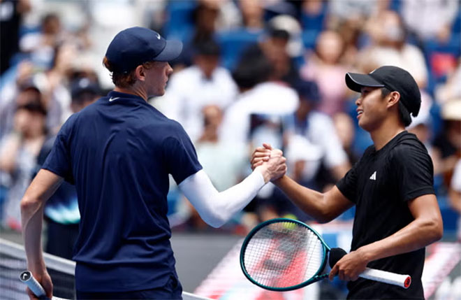 Tay vợt gốc Việt