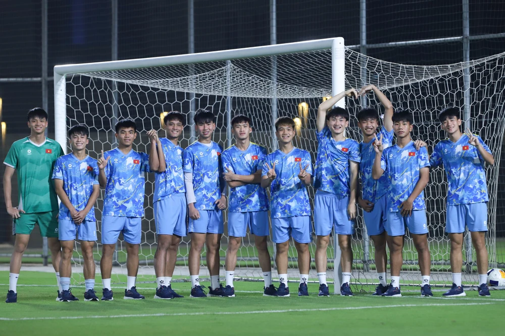 U17 Việt Nam quyết thắng UAE để định đoạt 'số phận' - Ảnh 2. U17 Việt Nam quyết thắng UAE để định đoạt 'số phận' - Ảnh 2.