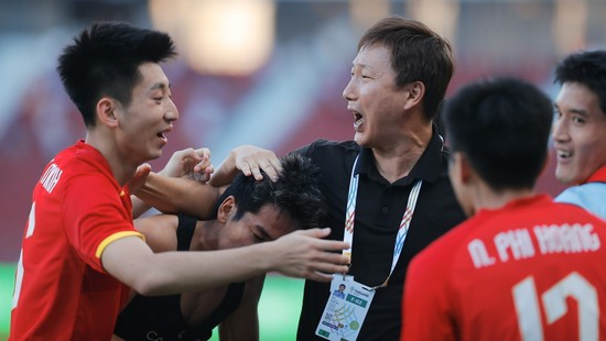 主教练金尚锡：‘我想给球员们打100分’